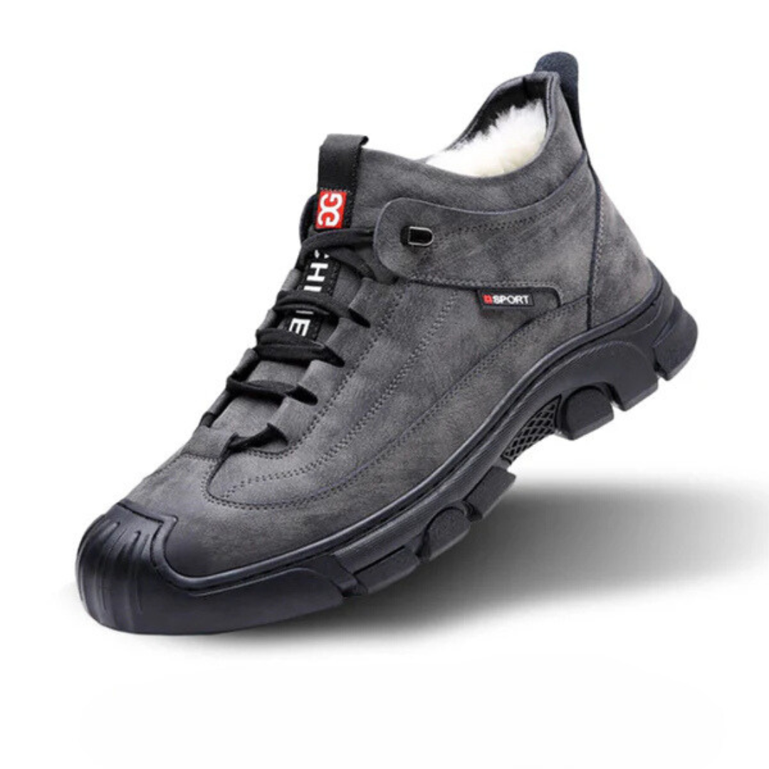 Sapatos de Homem com Forro de lã e Sola Antiderrapante©