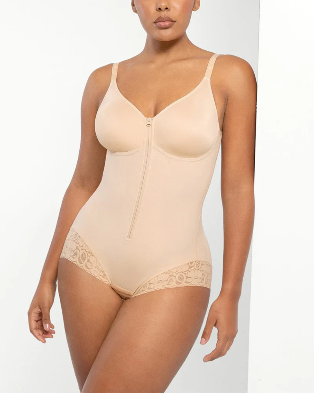 Modelador de Corpo Inteiro com Forma de Ampulheta