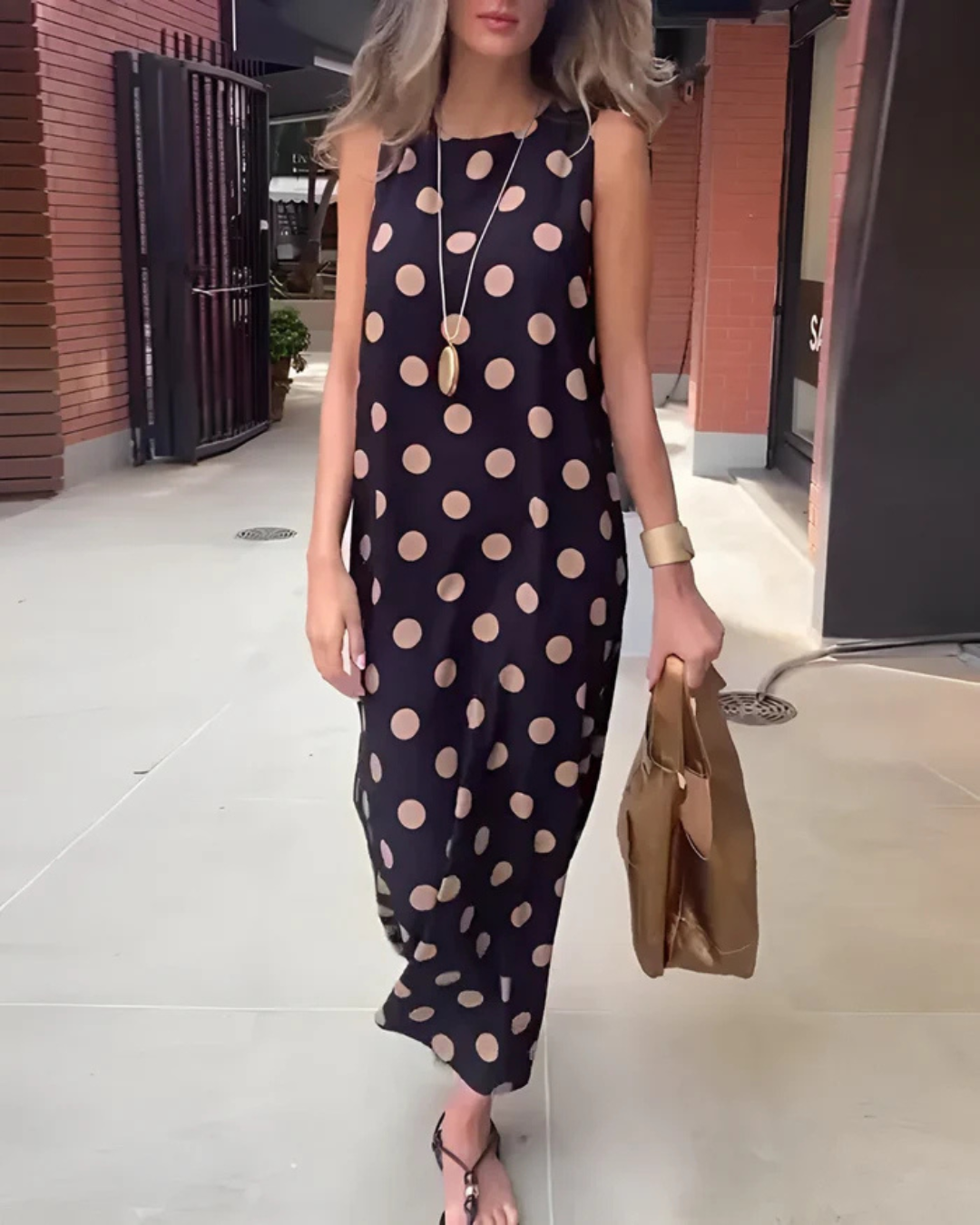 Vestido de verão sem mangas solto