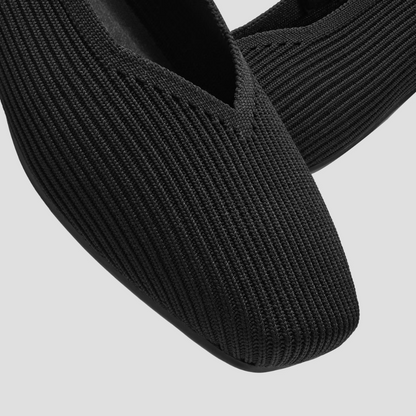 Sapatilhas em Malha Elástica com Fivela Ajustável e Design Minimalista