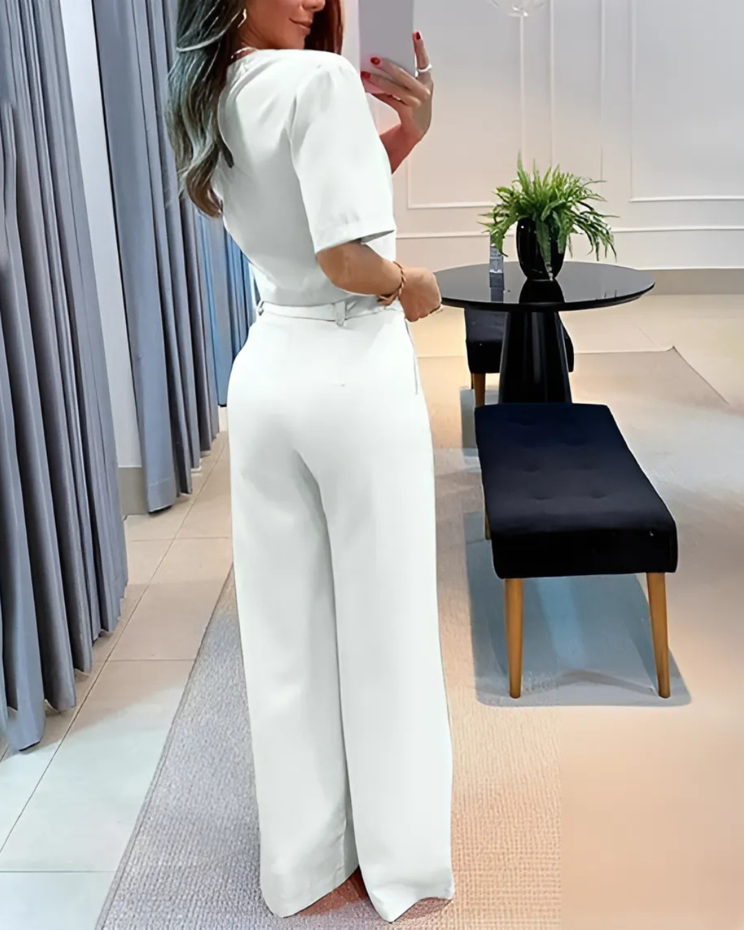 Conjunto Elegante com Top Curto e Calças de Perna Larga
