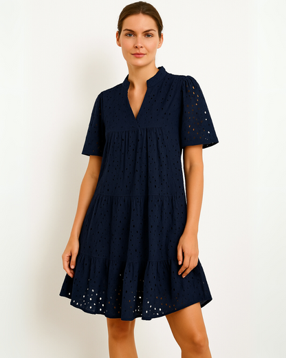 Minivestido Casual Elegante para Mulher com Renda Aberta e Folhos