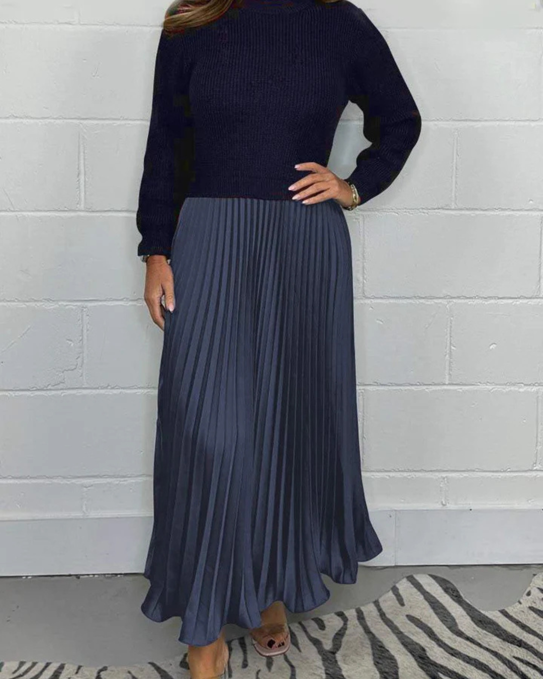 Vestido Comprido com Fundo Plissado