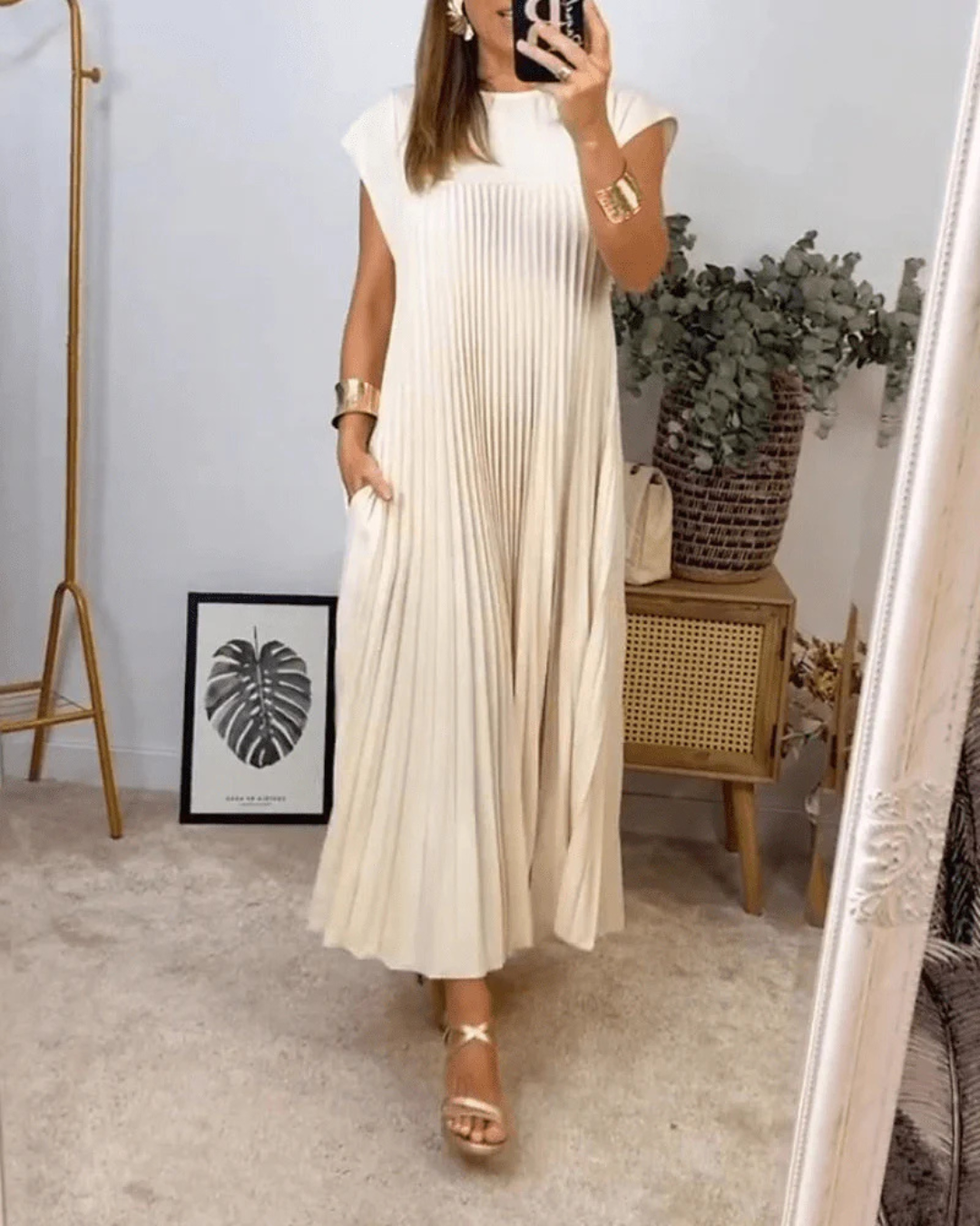 Vestido Longo com Pregas Finas Elegância Atemporal