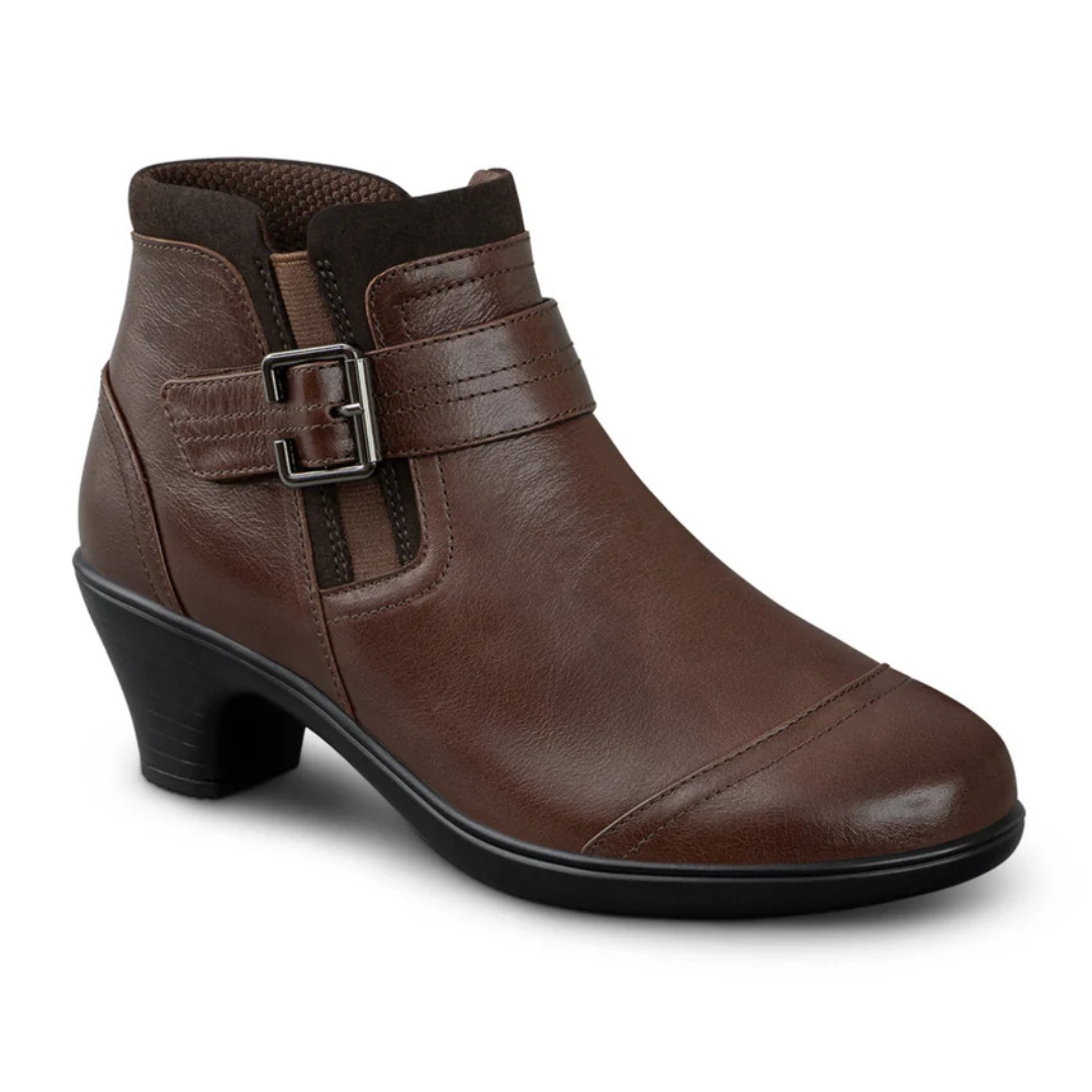 Botins de Salto Baixo com Fecho de Correr Lateral e Pormenor de Fivela